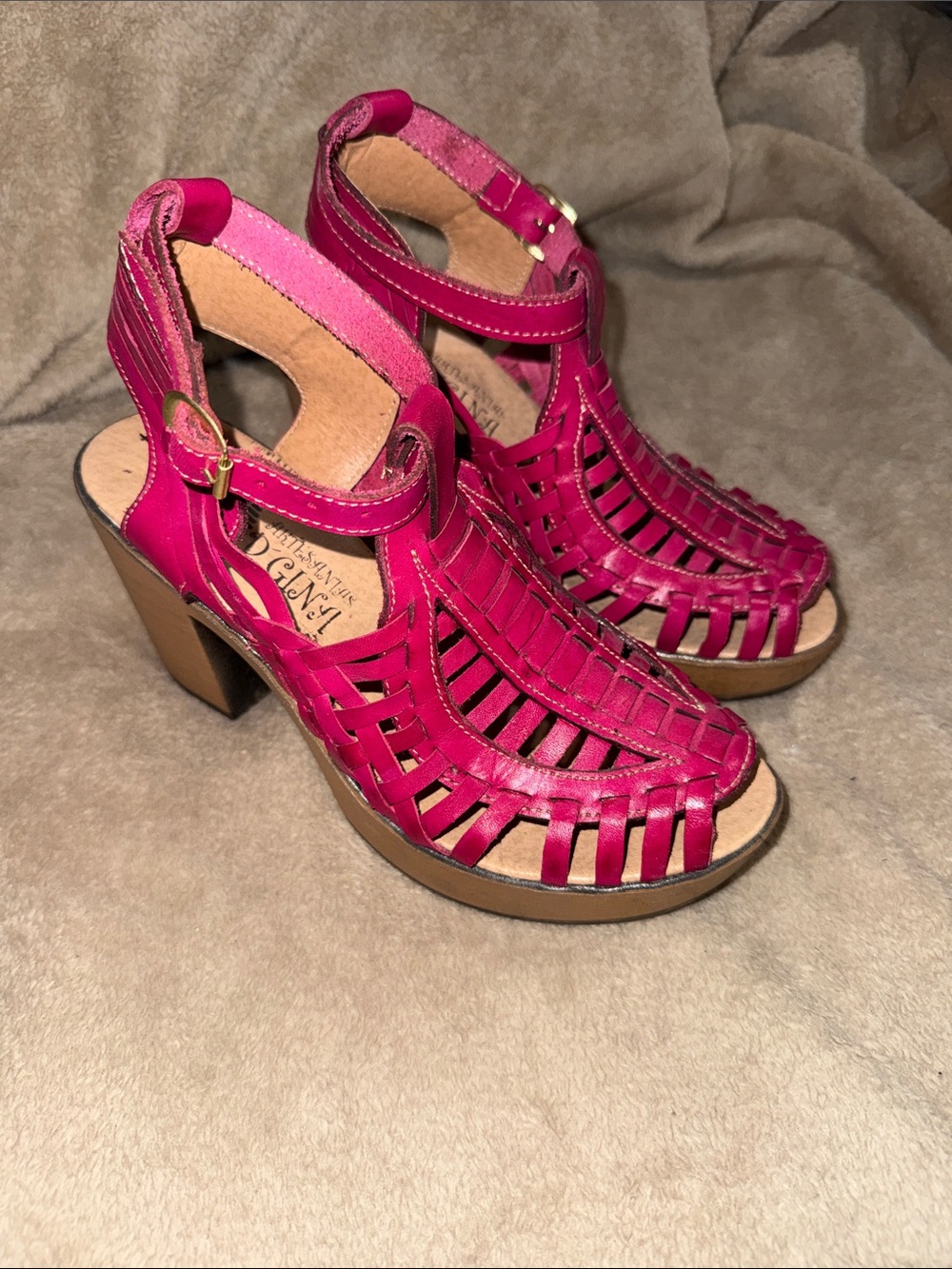 Women’s Fuchsia Woven Leather Block Heel Sandals